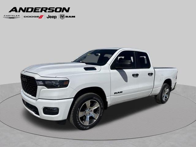 2026 RAM 1500 RAM 1500 EXPRESS QUAD CAB 4X2 64 BOX