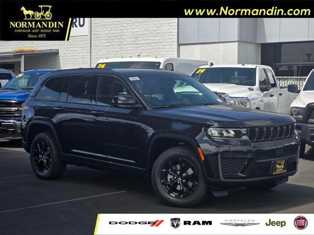 2026 Jeep Grand Cherokee GRAND CHEROKEE LAREDO ALTITUDE 4X4 2026 Jeep Grand Cherokee GRAND CHEROKEE LAREDO ALTITUDE 4X4