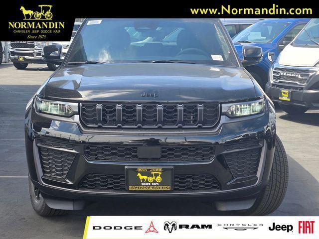 2026 Jeep Grand Cherokee GRAND CHEROKEE LAREDO ALTITUDE 4X4 2026 Jeep Grand Cherokee GRAND CHEROKEE LAREDO ALTITUDE 4X4