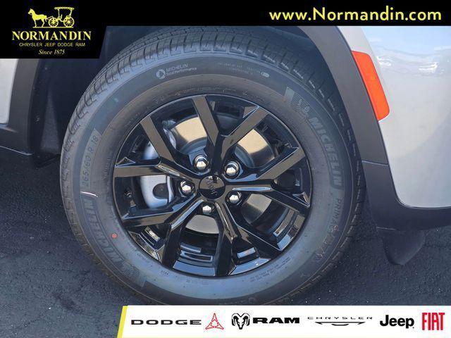 2026 Jeep Grand Cherokee GRAND CHEROKEE LAREDO ALTITUDE 4X4