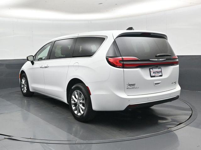 2026 Chrysler Pacifica Limited AWD