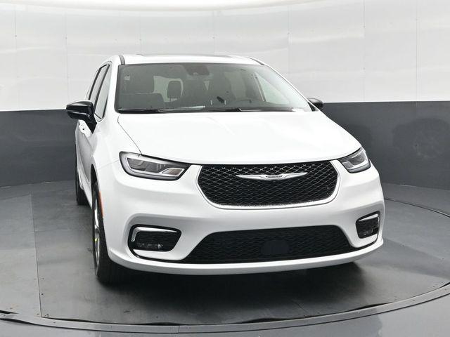 2026 Chrysler Pacifica Limited AWD
