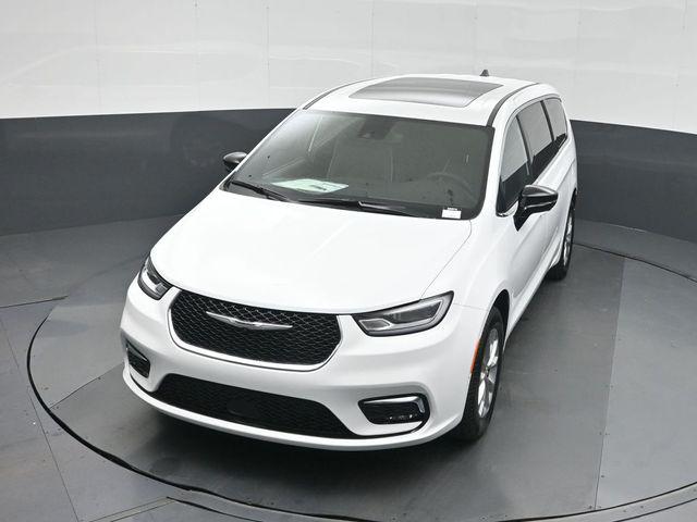 2026 Chrysler Pacifica Limited AWD