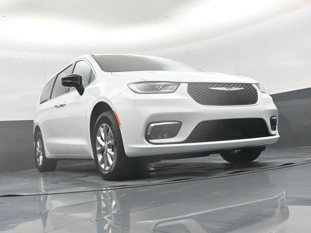 2026 Chrysler Pacifica Limited AWD