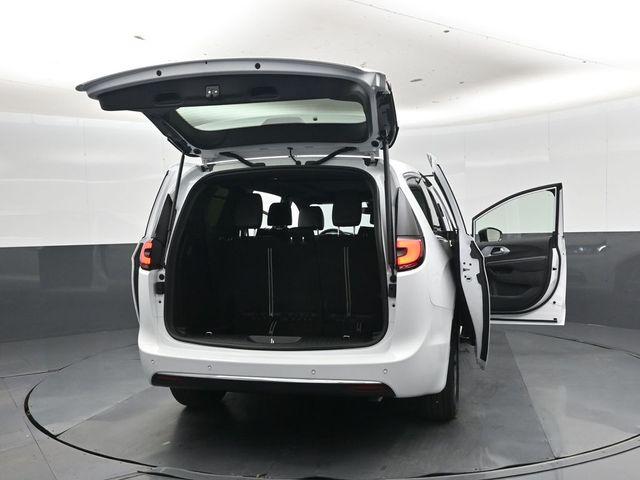2026 Chrysler Pacifica Limited AWD