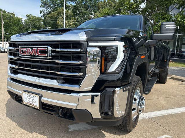 2026 GMC Sierra 3500HD Regular Cab, Long Bed, SLE Dual Rear Wheel, 4WD