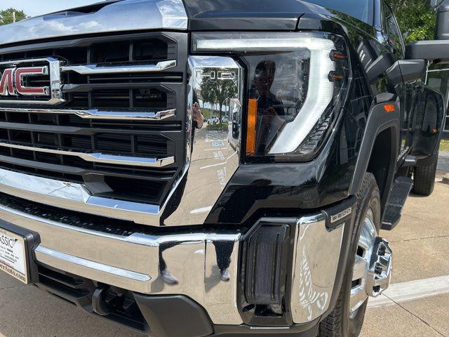 2026 GMC Sierra 3500HD Regular Cab, Long Bed, SLE Dual Rear Wheel, 4WD