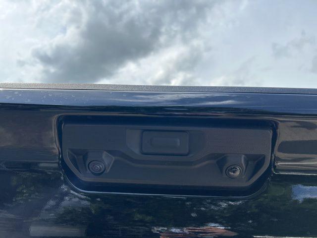2026 GMC Sierra 3500HD Regular Cab, Long Bed, SLE Dual Rear Wheel, 4WD