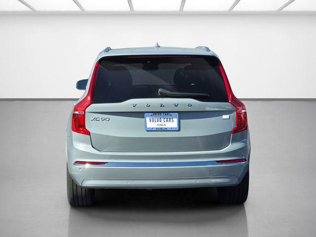 2024 Volvo XC90 Recharge T8 Ultimate Bright Theme 7-Seater
