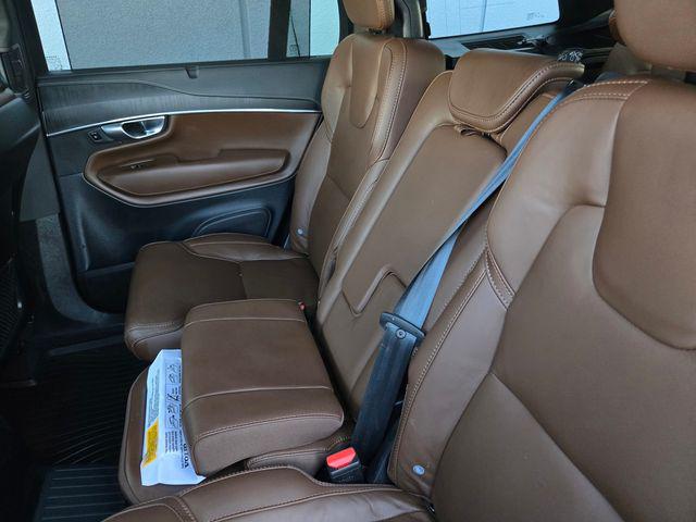 2024 Volvo XC90 Recharge T8 Ultimate Bright Theme 7-Seater