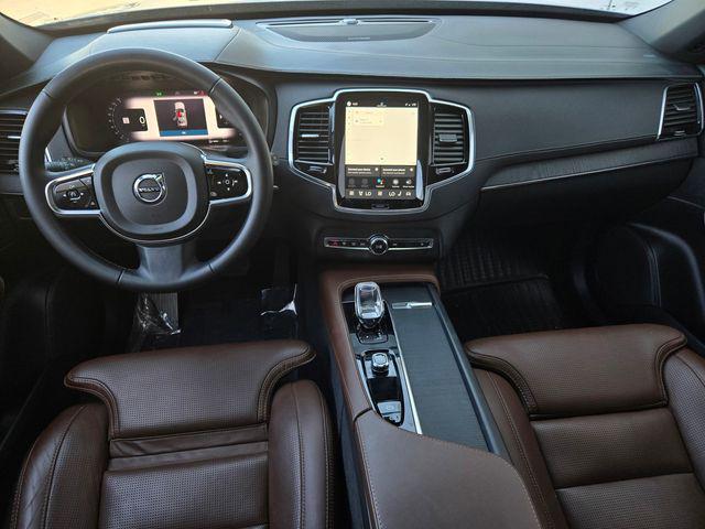 2024 Volvo XC90 Recharge T8 Ultimate Bright Theme 7-Seater