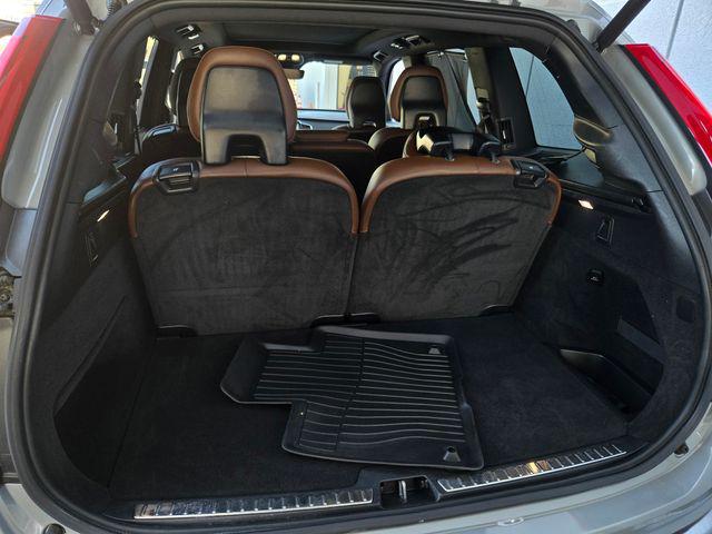 2024 Volvo XC90 Recharge T8 Ultimate Bright Theme 7-Seater