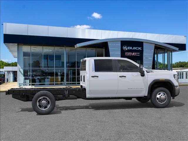 2026 GMC Sierra 3500HD Pro
