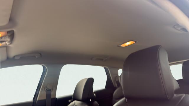 2025 Kia Sportage Hybrid EX