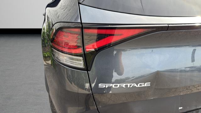 2025 Kia Sportage Hybrid EX