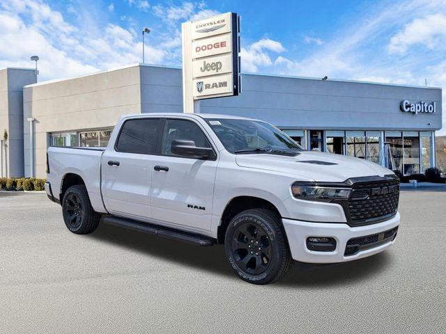 2026 RAM Ram 1500 RAM 1500 EXPRESS CREW CAB 4X4 57 BOX