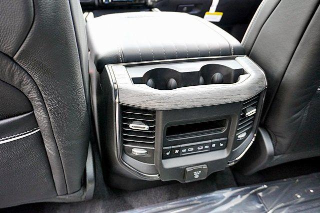 2026 Ram 1500 Limited Crew Cab 4x4 5'7" Box
