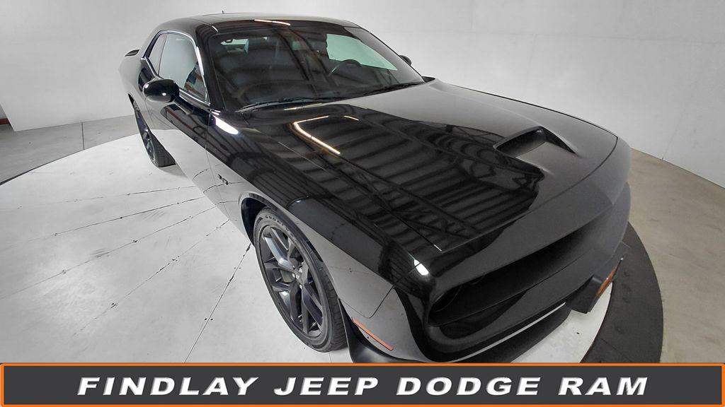 2023 Dodge Challenger R/T's photo