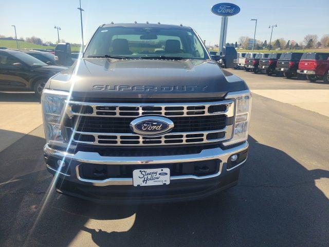 2026 Ford F-350 XLT