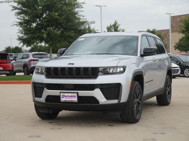 2026 Jeep Grand Cherokee L Altitude 4x2