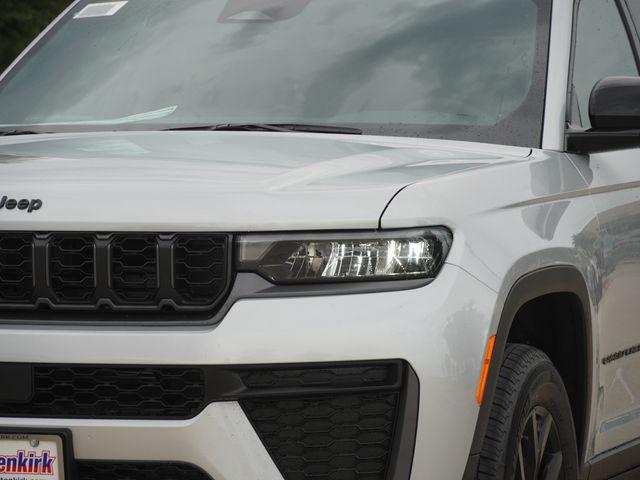 2026 Jeep Grand Cherokee L Altitude 4x2