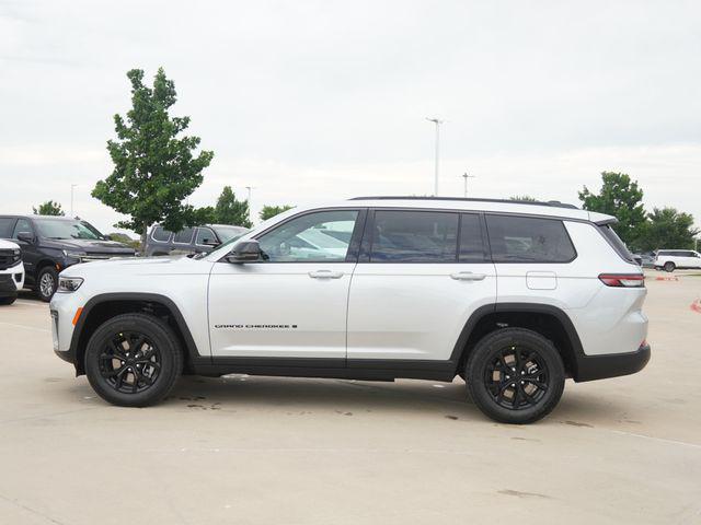 2026 Jeep Grand Cherokee L Altitude 4x2