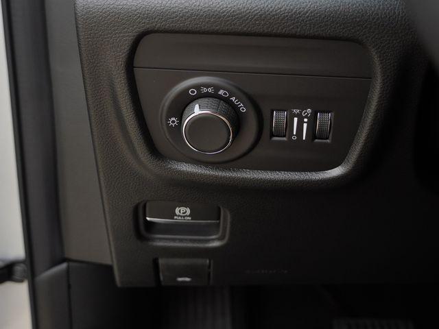 2026 Jeep Grand Cherokee L Altitude 4x2