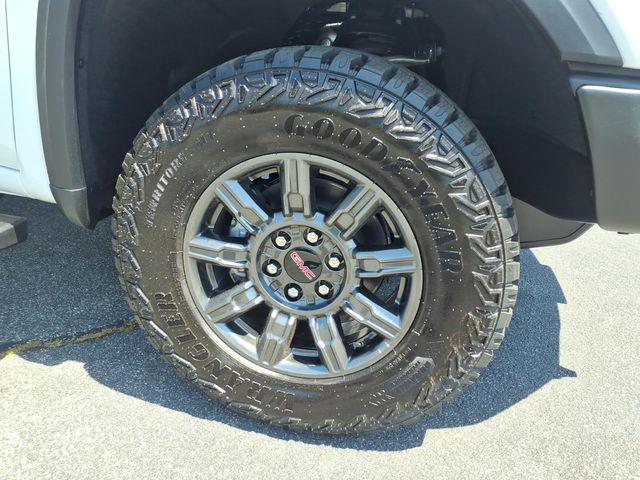 2026 GMC Sierra 1500 Crew Cab, Short Bed, AT4X, 4WD