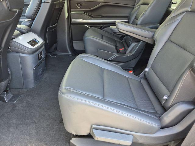 2026 Lincoln Navigator Premiere