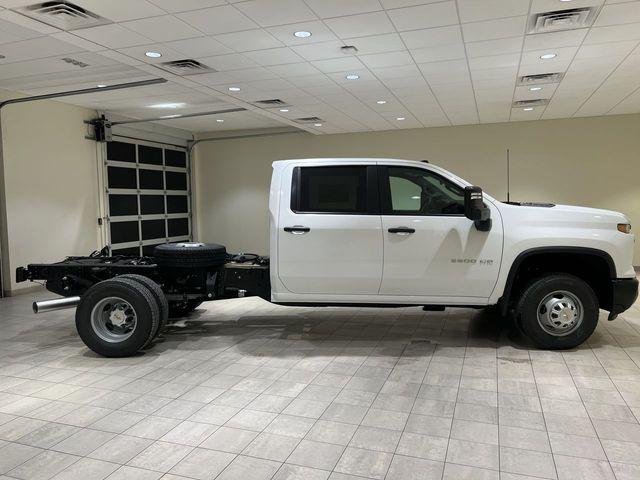 2026 Chevrolet Silverado 3500HD Work Truck