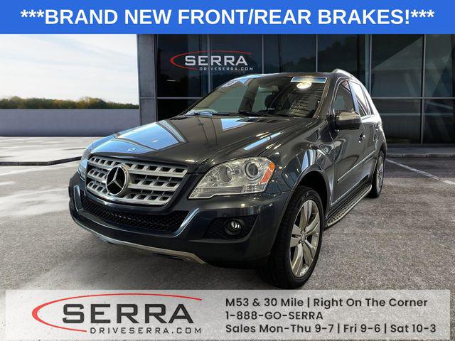 Steel Gray Metallic 2010 Mercedes-Benz M-Class ML 350 4MATIC SUV / Crossover All-Wheel Drive Automatic