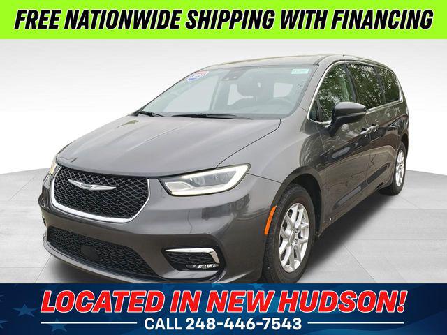 2023 Chrysler Pacifica Touring L for sale in New Hudson, MI