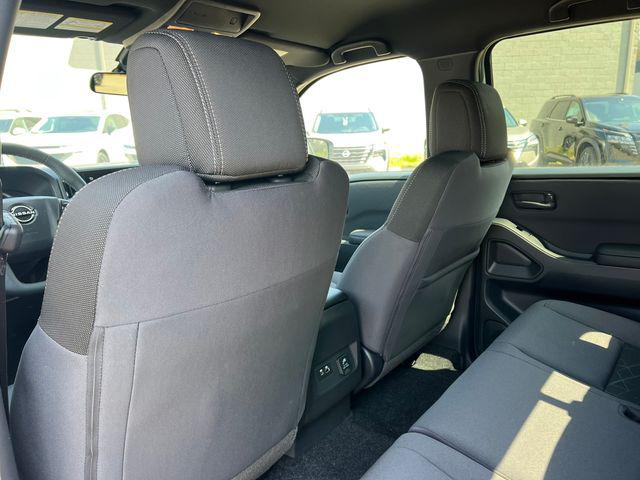 2026 Nissan Frontier Crew Cab SV 4x4