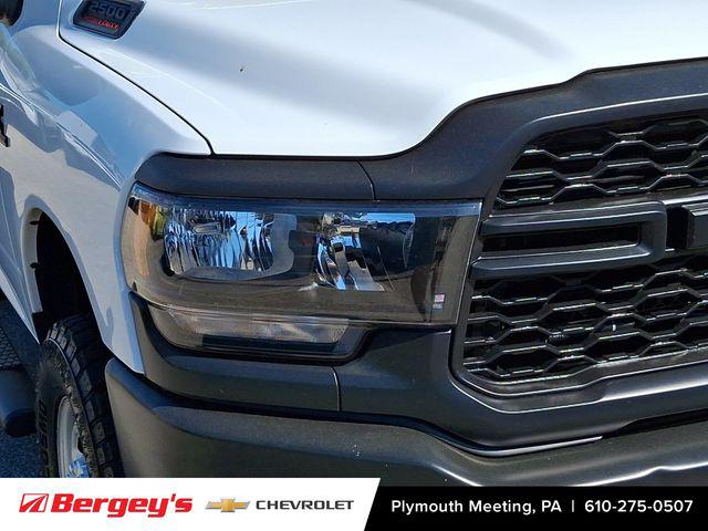 2023 Ram 2500 Tradesman Regular Cab 4x4 8' Box