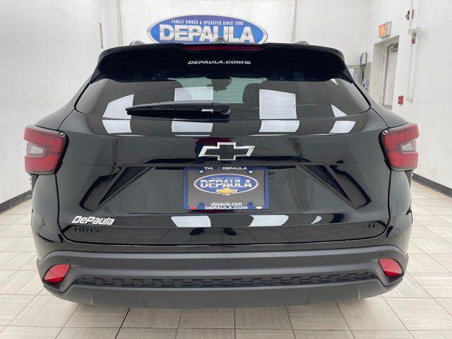 2026 Chevrolet Trax FWD LT