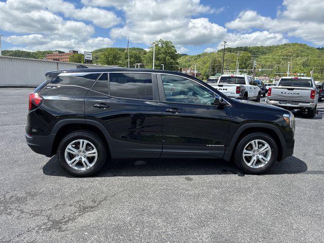 2024 GMC Terrain AWD SLE
