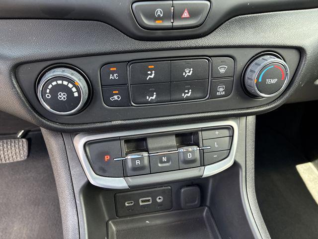 2024 GMC Terrain AWD SLE