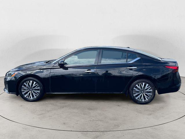 2023 Nissan Altima SV FWD