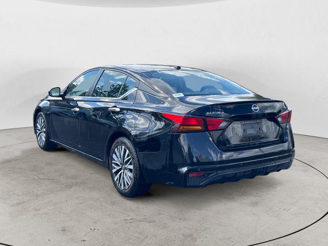 2023 Nissan Altima SV FWD