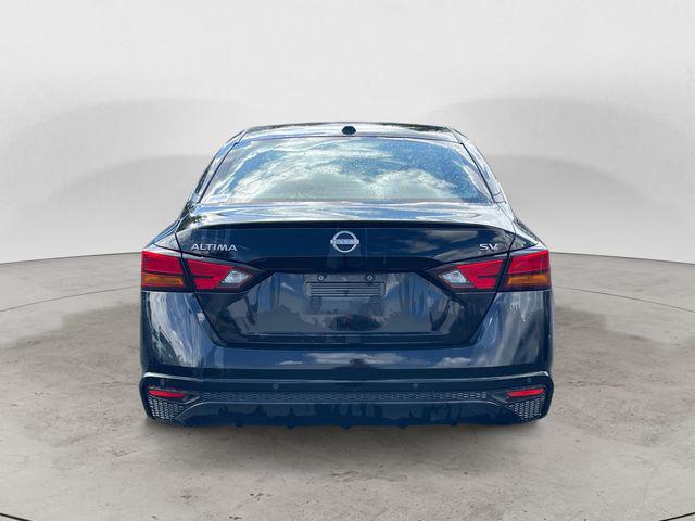 2023 Nissan Altima SV FWD