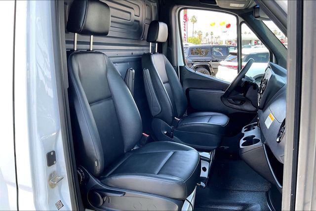 2025 Mercedes-Benz Sprinter 2500 Standard Roof 4-Cyl Diesel