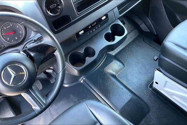 2025 Mercedes-Benz Sprinter 2500 Standard Roof 4-Cyl Diesel