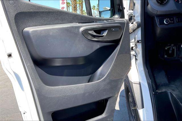 2025 Mercedes-Benz Sprinter 2500 Standard Roof 4-Cyl Diesel