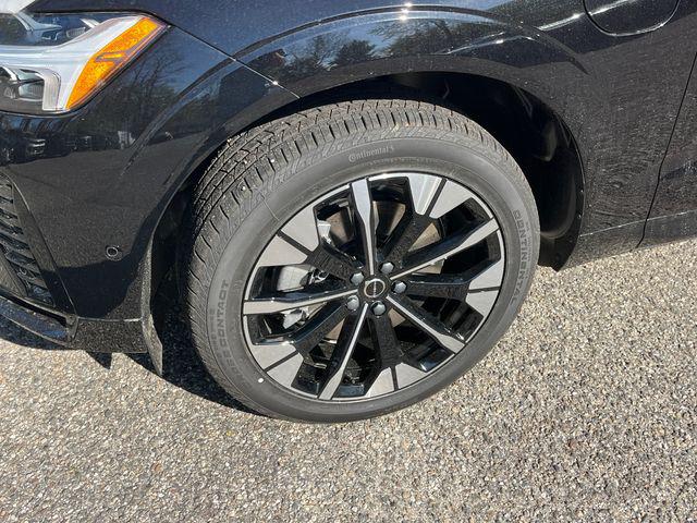 2026 Volvo XC60 Plug-In Hybrid Plus, T8 AWD Electric/Gasoline, Dark
