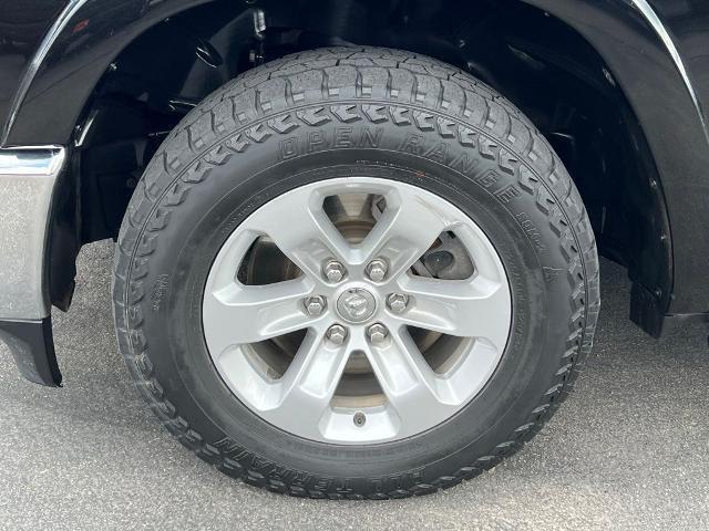 2019 Ram 1500 Laramie Crew Cab 4x4 5'7" Box