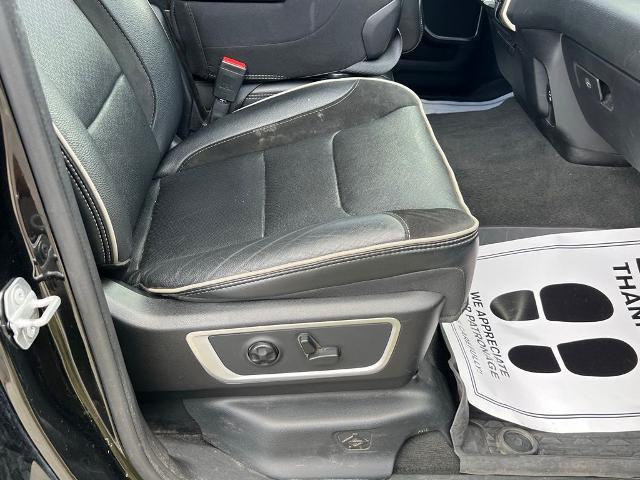 2019 Ram 1500 Laramie Crew Cab 4x4 5'7" Box