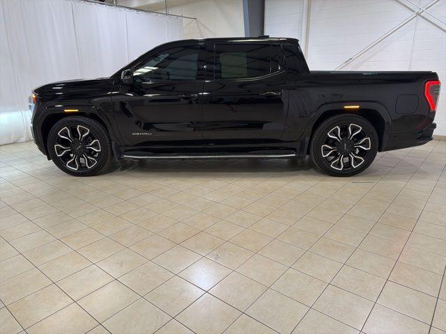 2025 GMC Sierra Max Range Denali