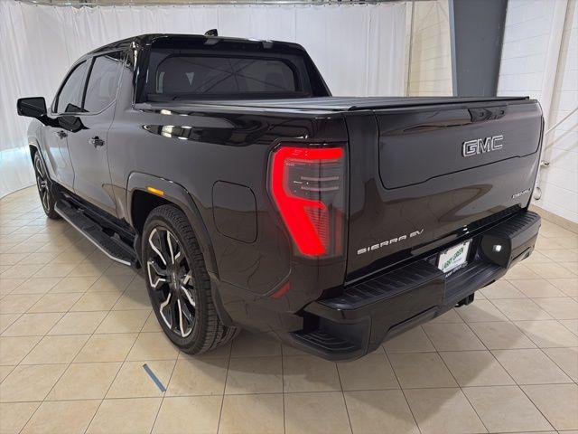 2025 GMC Sierra Max Range Denali