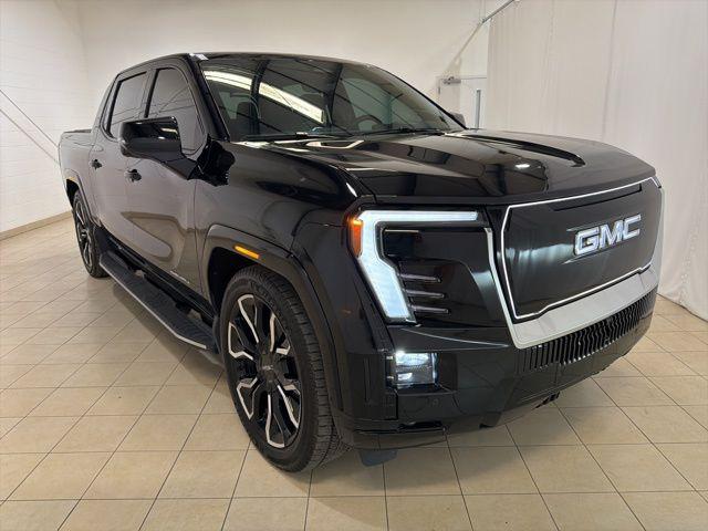 2025 GMC Sierra Max Range Denali