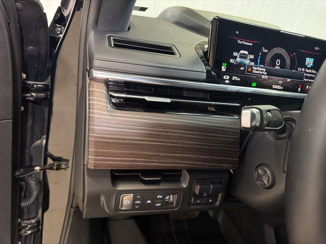 2025 GMC Sierra Max Range Denali